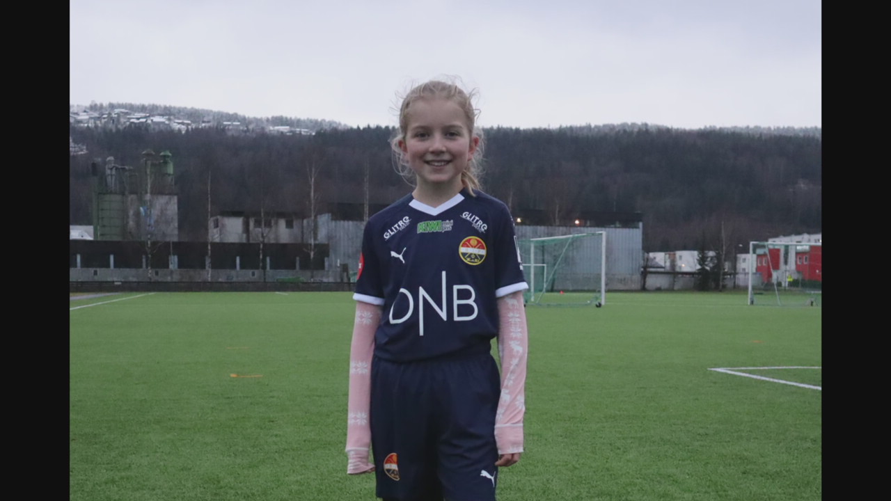 Nora fikk trene med damelaget
